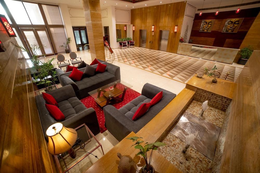 Ramada By Wyndham Jaipur Jaisinghpura Hotell Eksteriør bilde
