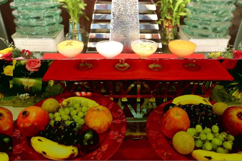Ramada By Wyndham Jaipur Jaisinghpura Hotell Eksteriør bilde