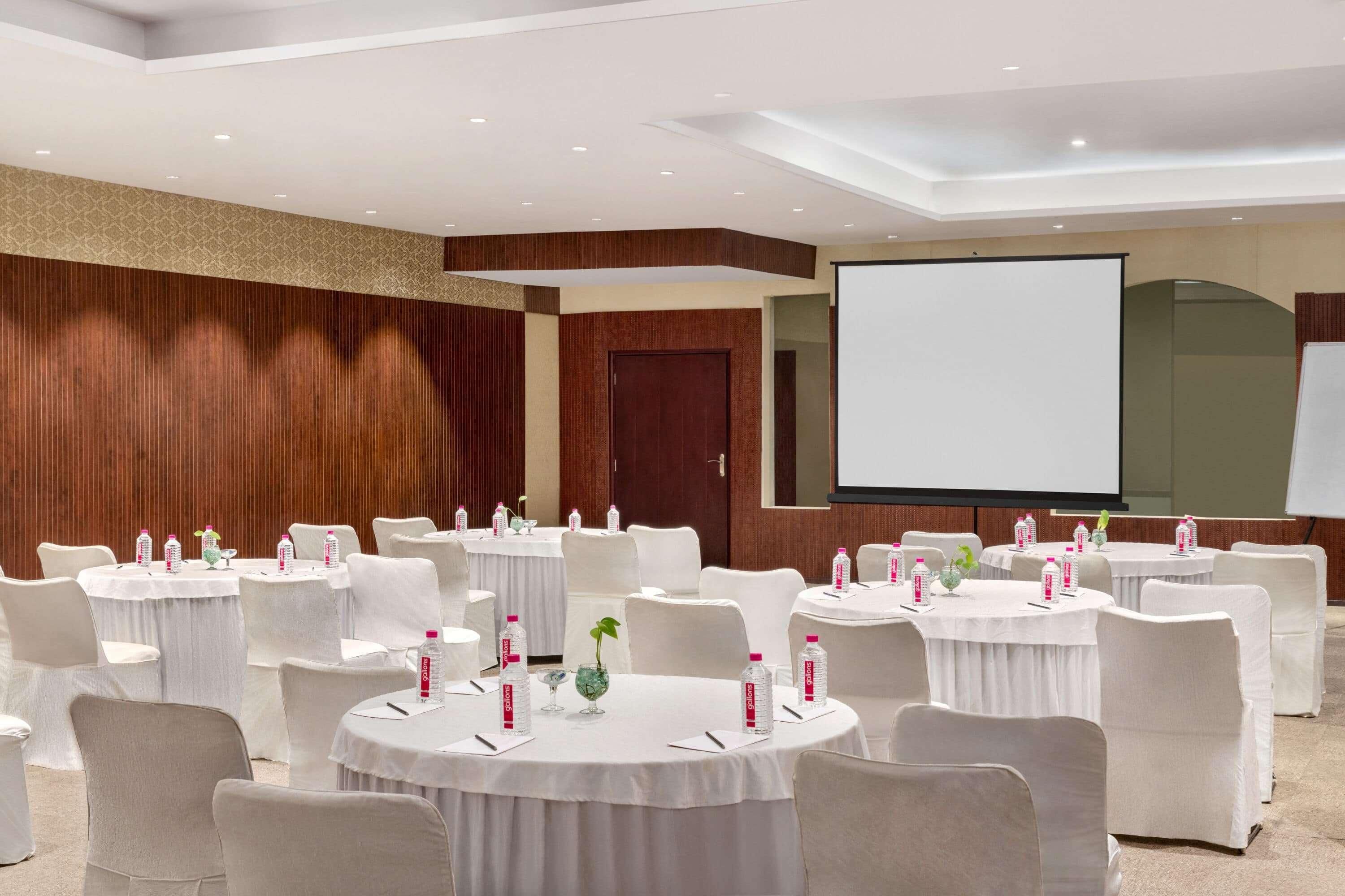 Ramada By Wyndham Jaipur Jaisinghpura Hotell Eksteriør bilde