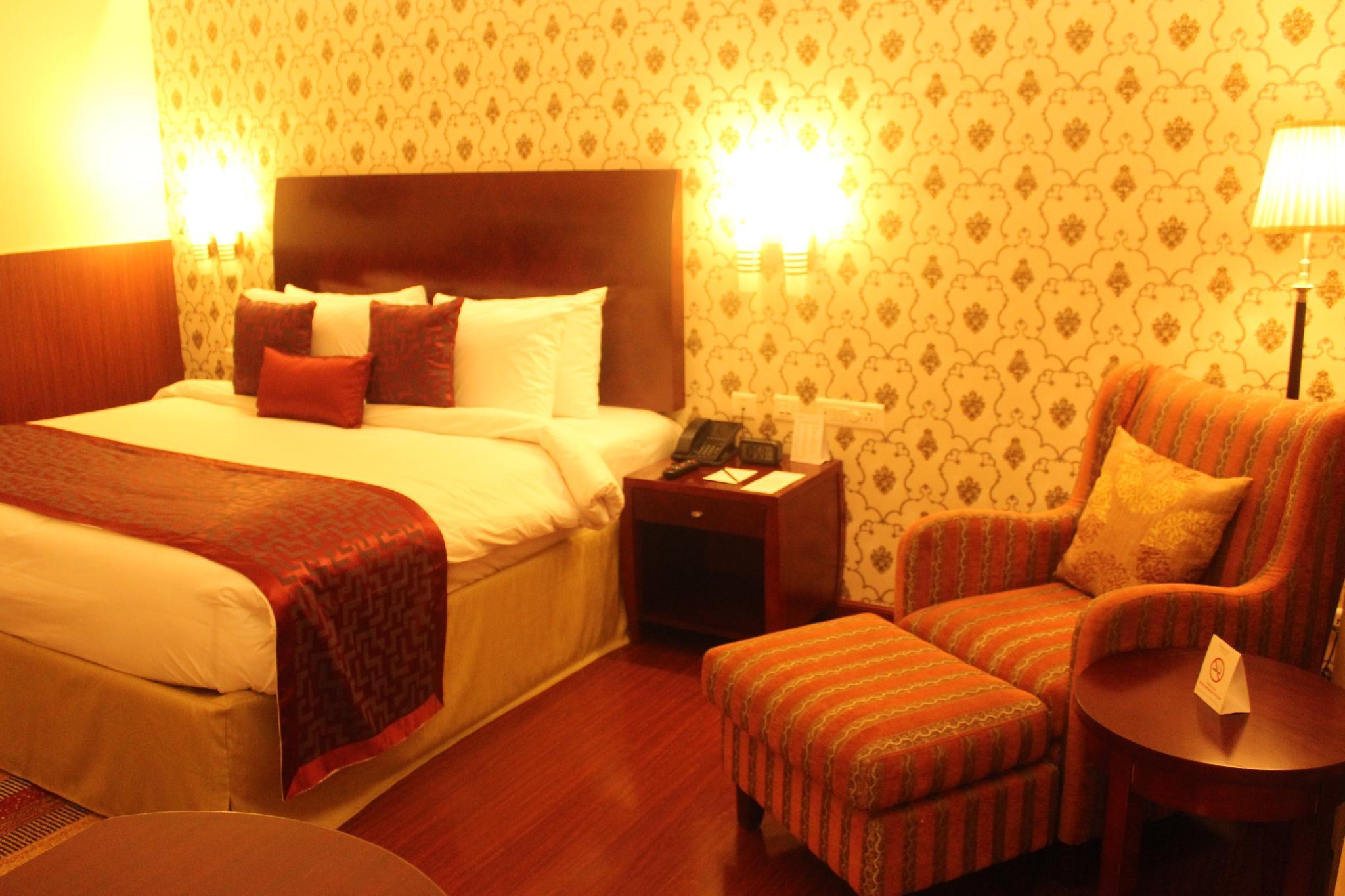 Ramada By Wyndham Jaipur Jaisinghpura Hotell Eksteriør bilde
